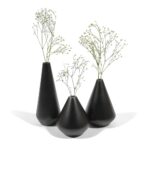 içinde kuru çiçekler olan siyah aksesuar ev dekorasyon hediye ve yatak odası dekoru Woodenheim Kapadokya ile mekanlarınıza tarz katan şıklığa ücretsiz kargo ve Lavi Tasarım kalitesiyle sahip olun.