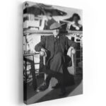 Atatürk’ün en güzel resmi kanvas tablo ve Atatürk ün en güzel fotoğrafları yüksek çözünürlük, üst düzey kalite ve ücretsiz kargo ile Lavi Tasarım 'da!