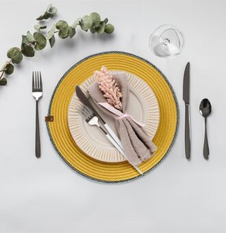 sarı renk amerikan servis supla stripe serisi Sunny Home kalitesiyle özenle üretilmekte ve Lavi Tasarım güvencesiyle sunulmaktadır.